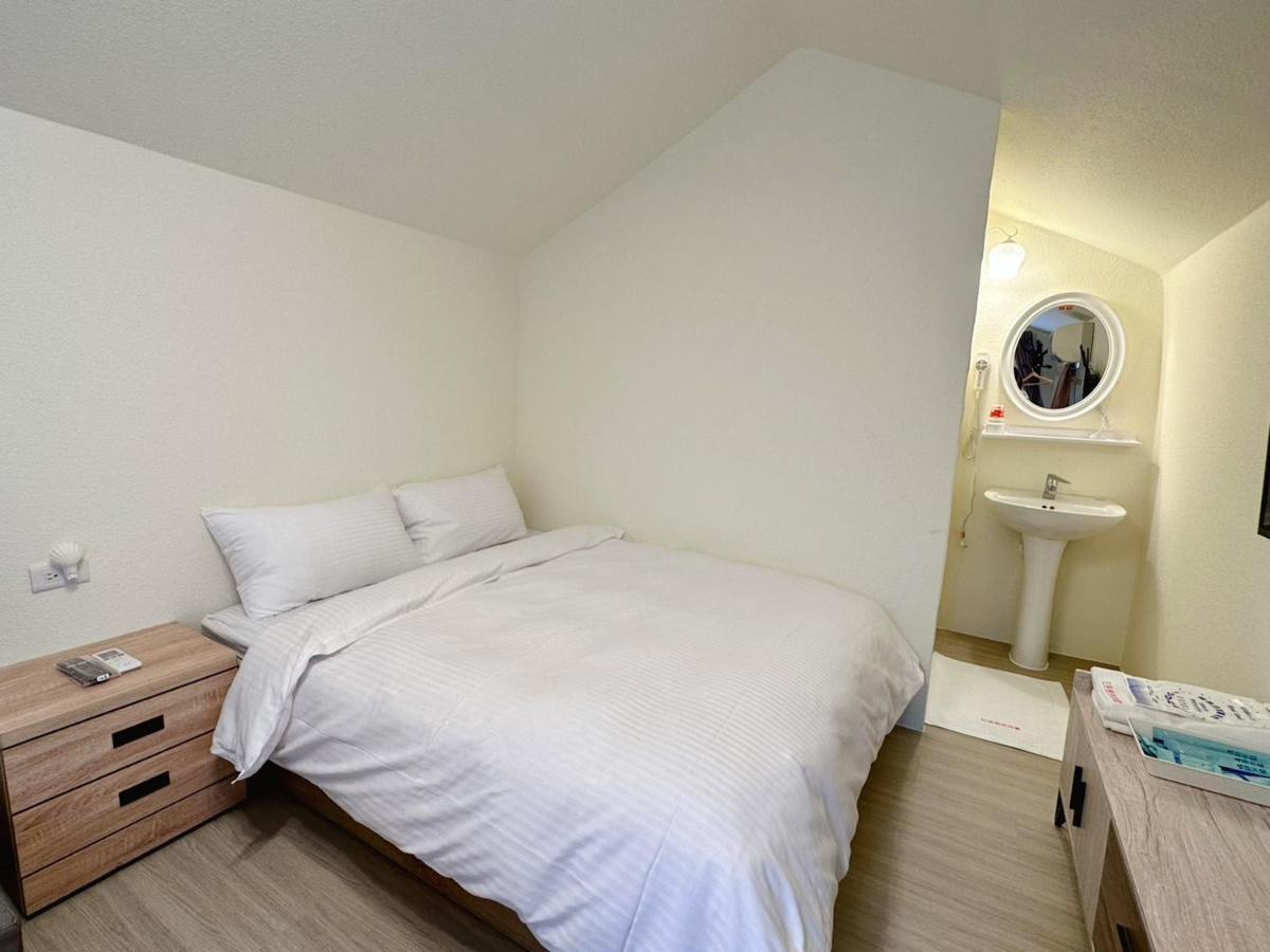 Baluo Baluo Apartment Sun Moon Lake Exterior foto